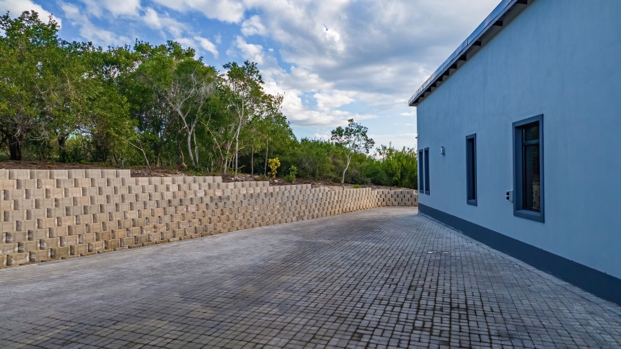 Commercial Property for Sale in Langvlei Dunes Western Cape
